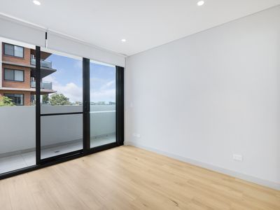 4 / 17 Moseley Street, Carlingford