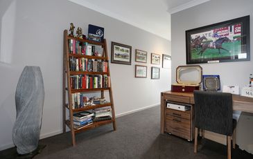 11/13 Harlesden Circuit, Pakenham