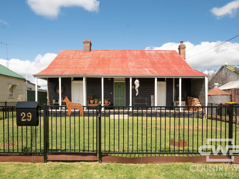 29 Irby Street, Emmaville