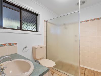 20 Condamine Crescent, Helensvale