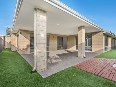 60 Bunker Crescent, Yanchep