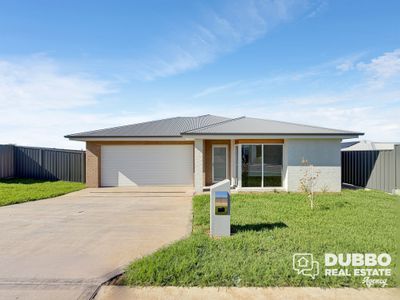 66 Cove Circuit, Dubbo