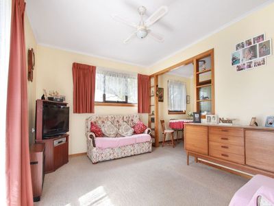 80 Bradman Avenue, Warilla