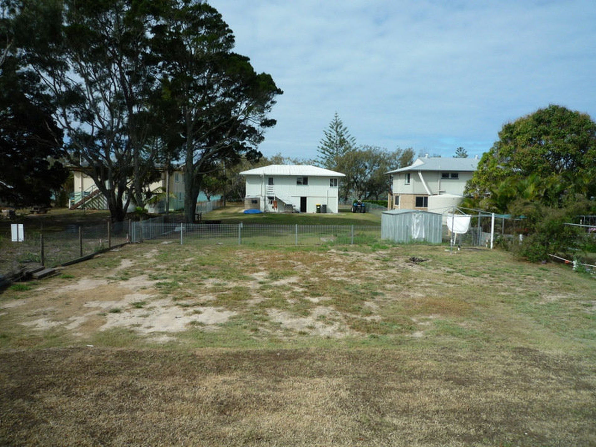 12 Oak Street, Woodgate
