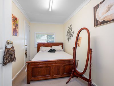 42 Lyall Street, Lamington