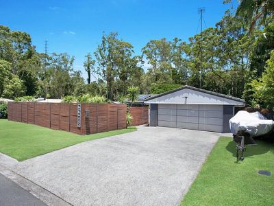 15 Palm Grove Crescent, Tewantin