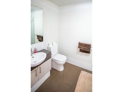 8 Spinifex Street, Newman