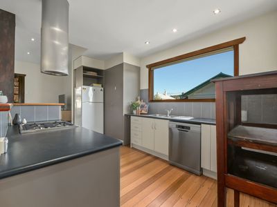 6 Gee Street, South Launceston