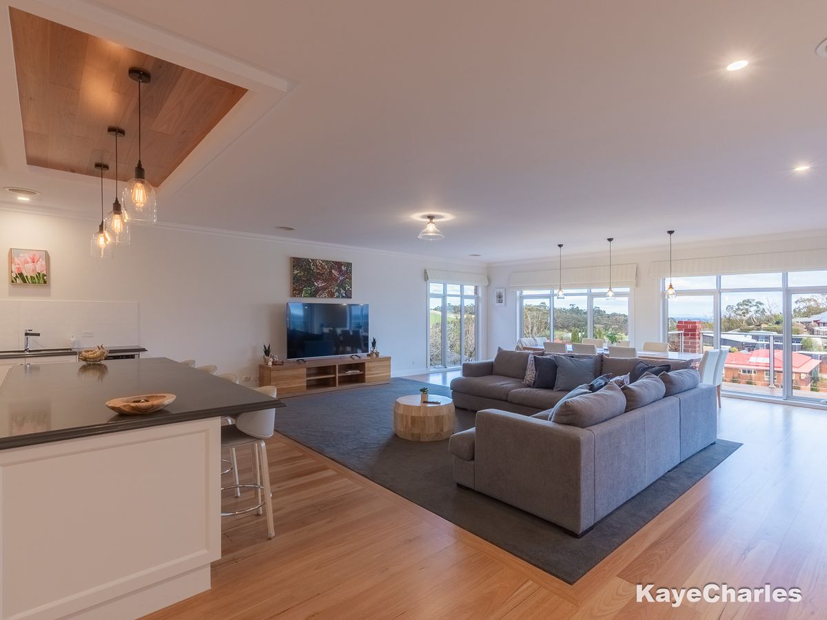 3 North Hidden Valley Circuit, Beaconsfield