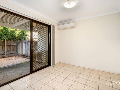 2/32 Beverley Street, Morningside