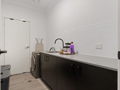 5 Zechariah Way, Augustine Heights