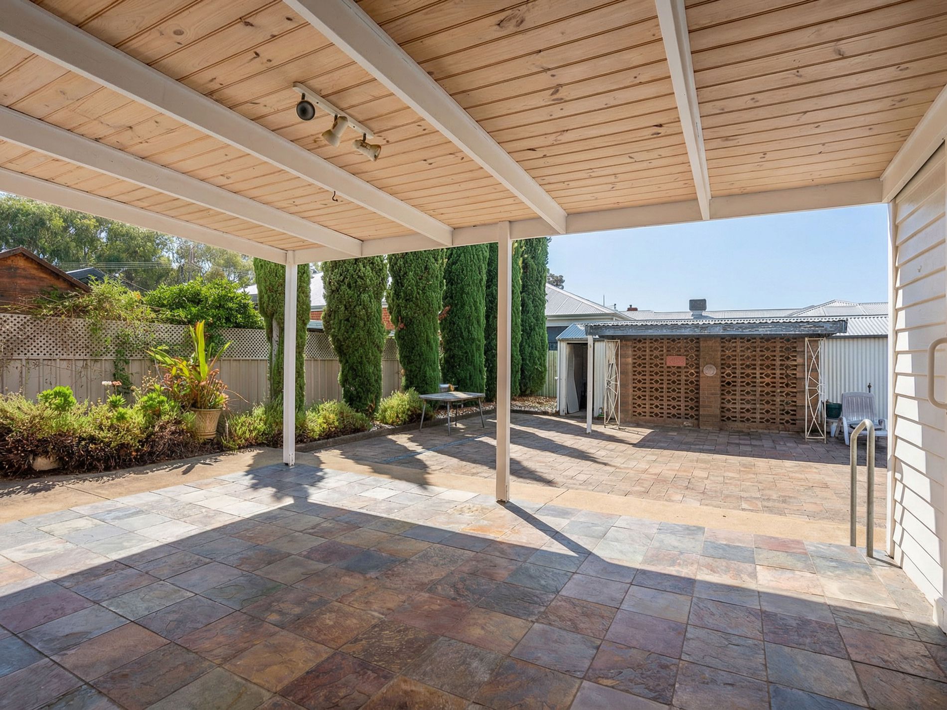 2 TOWER STREET , Wodonga