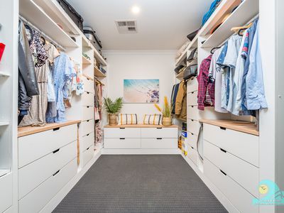 8 Compass Circle, Yanchep