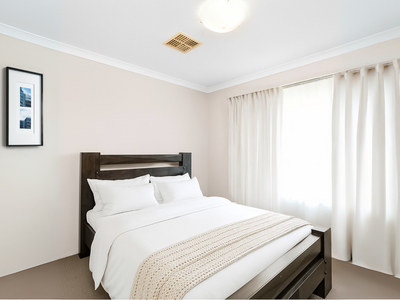 7 Ellesmere Circuit, Success
