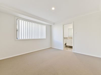 17B Boyd Avenue, Dubbo