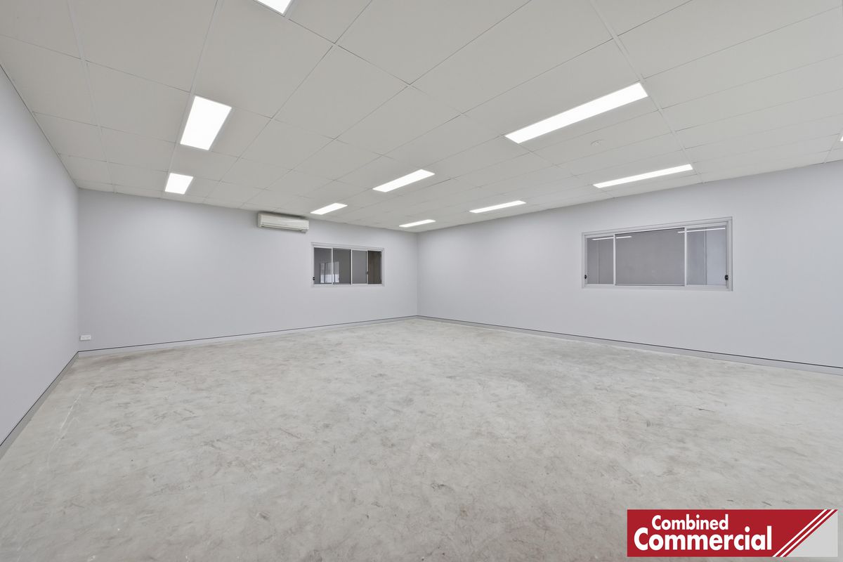 2 / 2-4 Lone Pine Place, Smeaton Grange