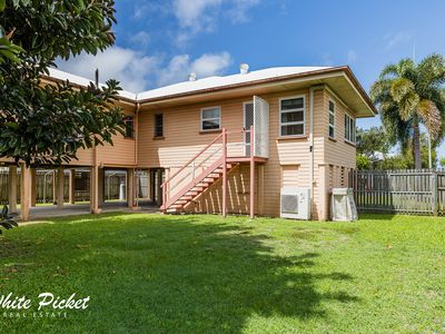 24 Douglas Street, West Mackay
