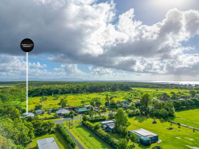 9 Bundesen Avenue, Midge Point