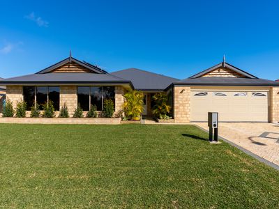 42 Achiever Avenue, Port Kennedy