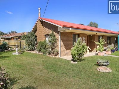 3 Dickson Ct, Chiltern