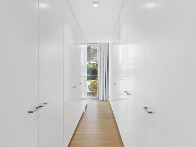 76 / 68 Sir John Young Crescent, Woolloomooloo