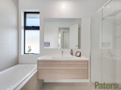 100B Benny Avenue, Port Noarlunga