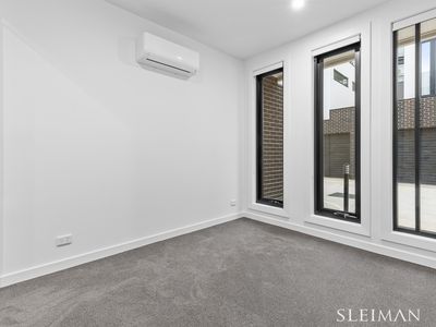 9 / 53 Surrey Drive, Keilor East