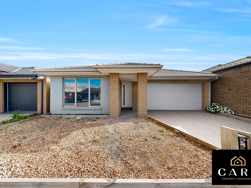 36 Ironstone Street, Cranbourne East