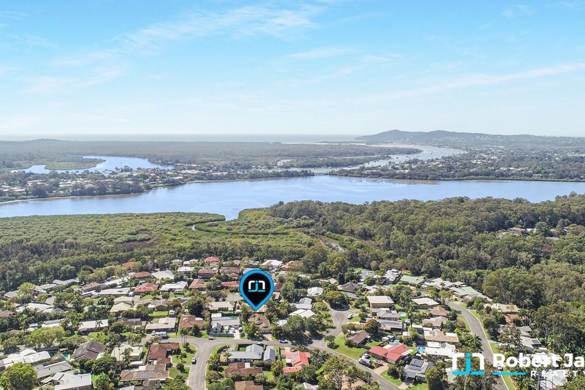 25 Woolumba Street, Tewantin