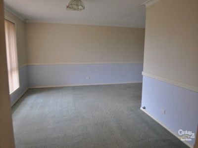 54 Websdale Drive, Dubbo