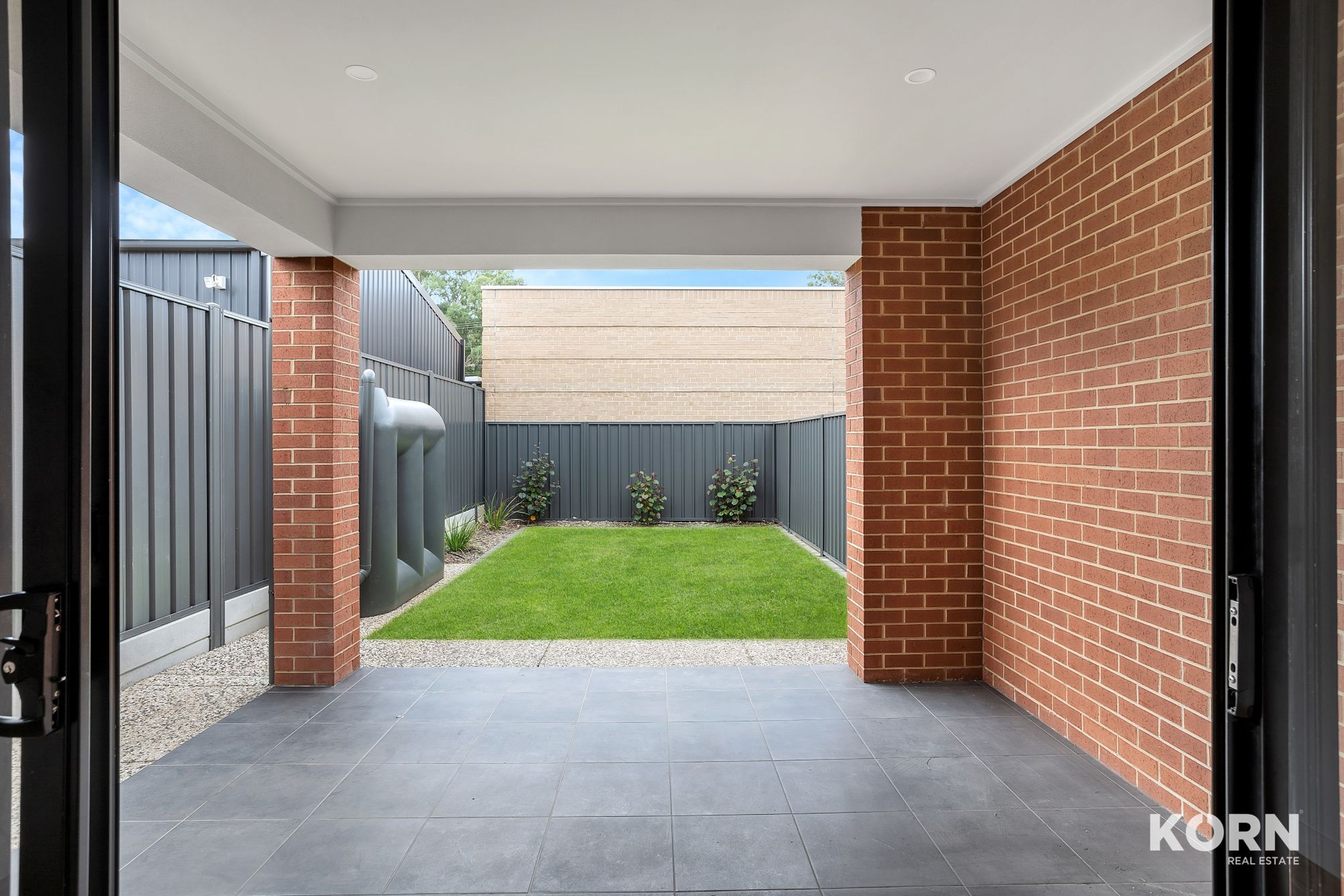 2D Smith Street, Newton
