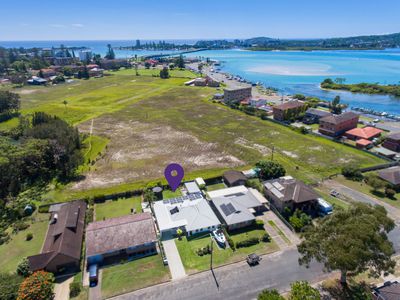 7 Bay Street, Tuncurry