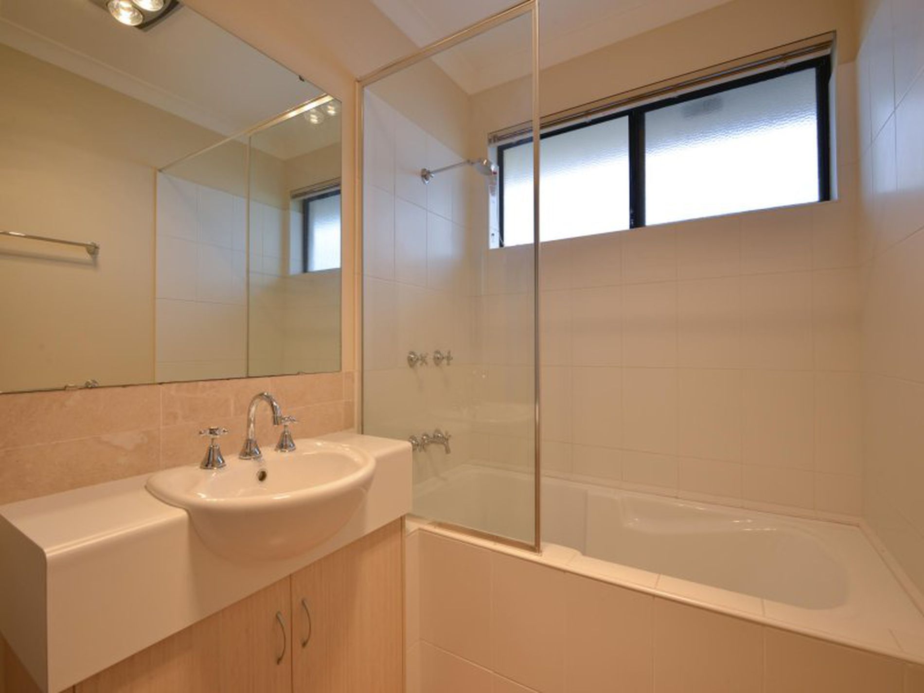 28 / 396 Hay Street, Kalgoorlie