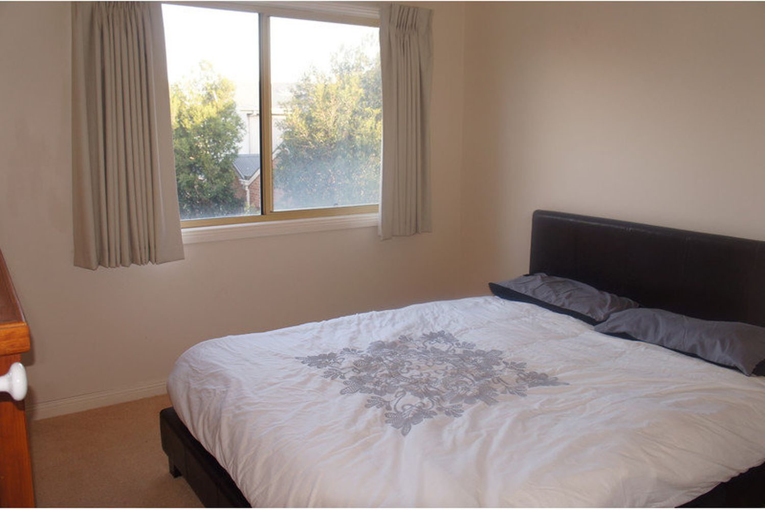 4 / 16 McTavish Boulevard, Horsham