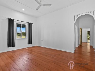2 Oak Street, Goondi Bend