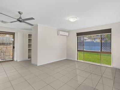 4 Pyeworth Place, Rochedale South
