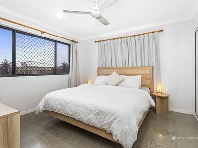 1 Grand Close, Yeppoon
