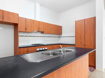 6 Lotus Court, Bertram