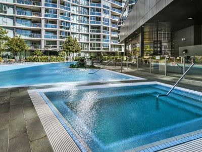 10204 / 8 Harbour Road, Hamilton