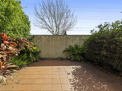 2 / 402 Alderley Street, Kearneys Spring