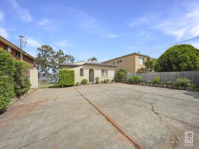 83 Main Road, Toukley