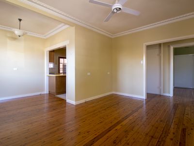 1 / 1013 Wewak Street, North Albury