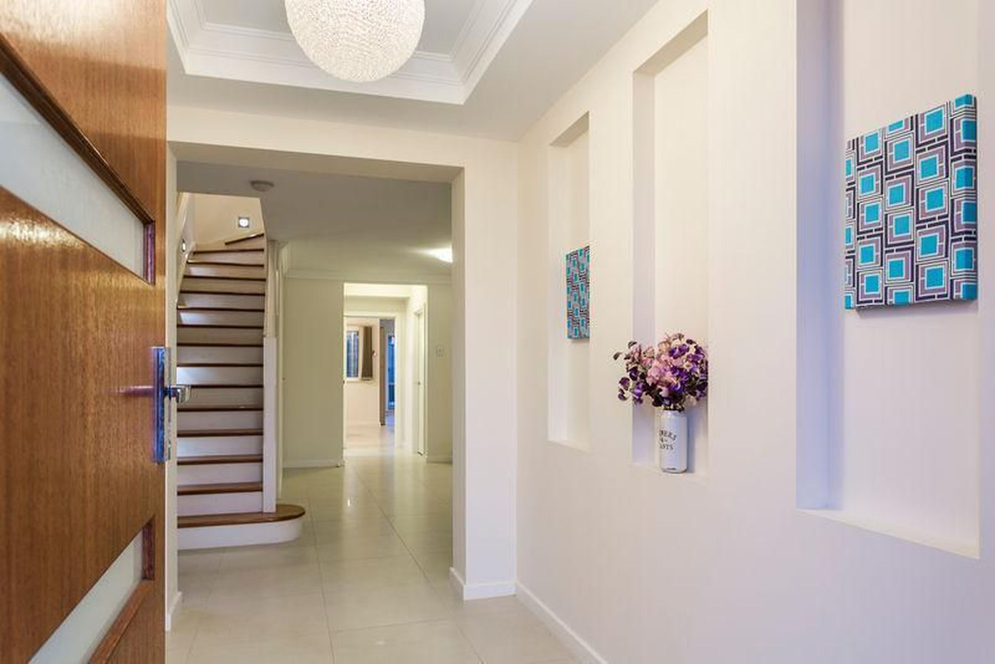 14 Seventh Avenue, Ascot Park