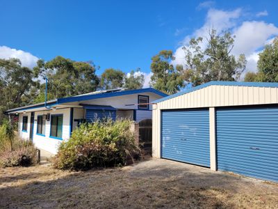 33 Willoughby St, Willows Gemfields