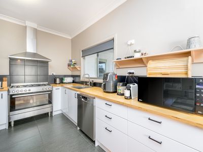 12 Field Street, Shepparton