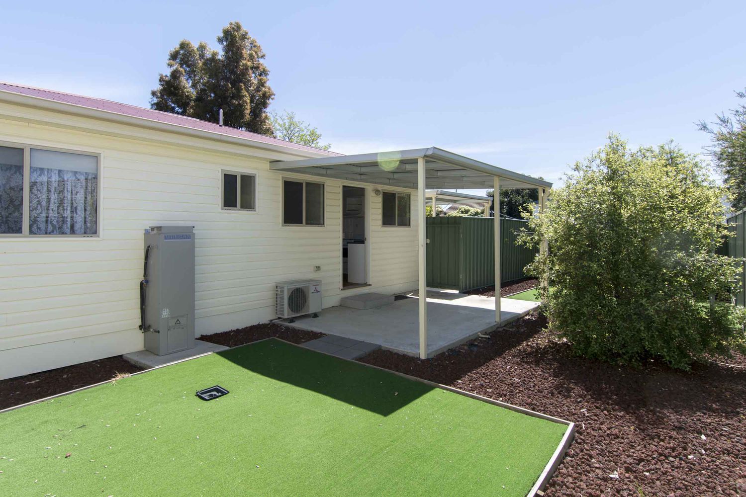 2 / 26 Philip Street, Horsham