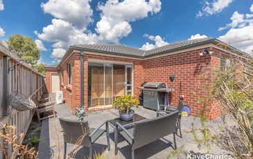 9 Heathcote Grove, Officer