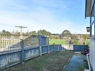 47 Batten Grove , Pines Beach