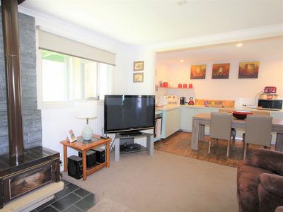 6 Catherine Street, Goughs Bay