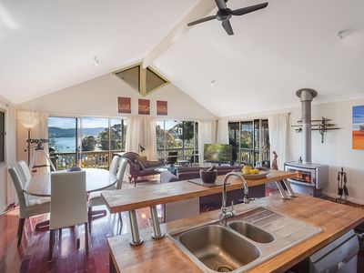 11 Taylor Street, Narooma